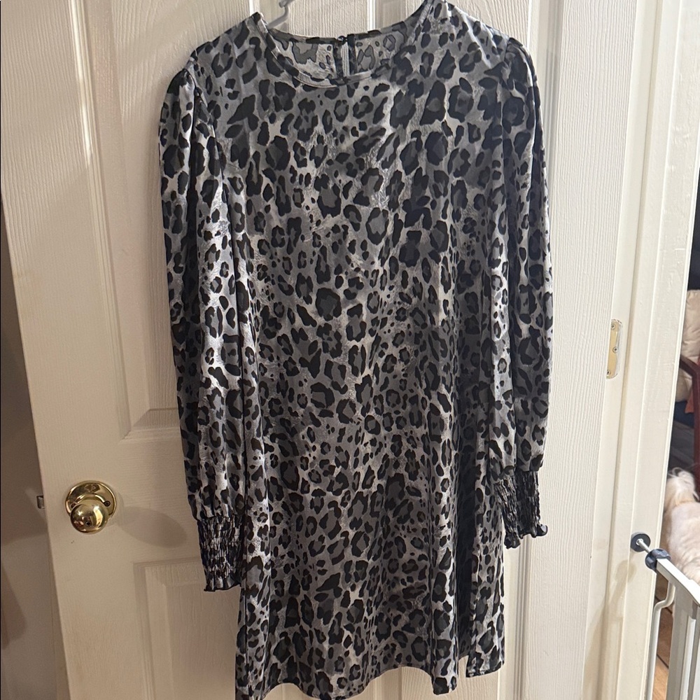 Zara Gray and Black Leopard Print Long Sleeve Dress